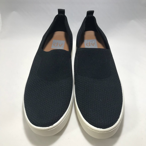 dv slip on sneakers
